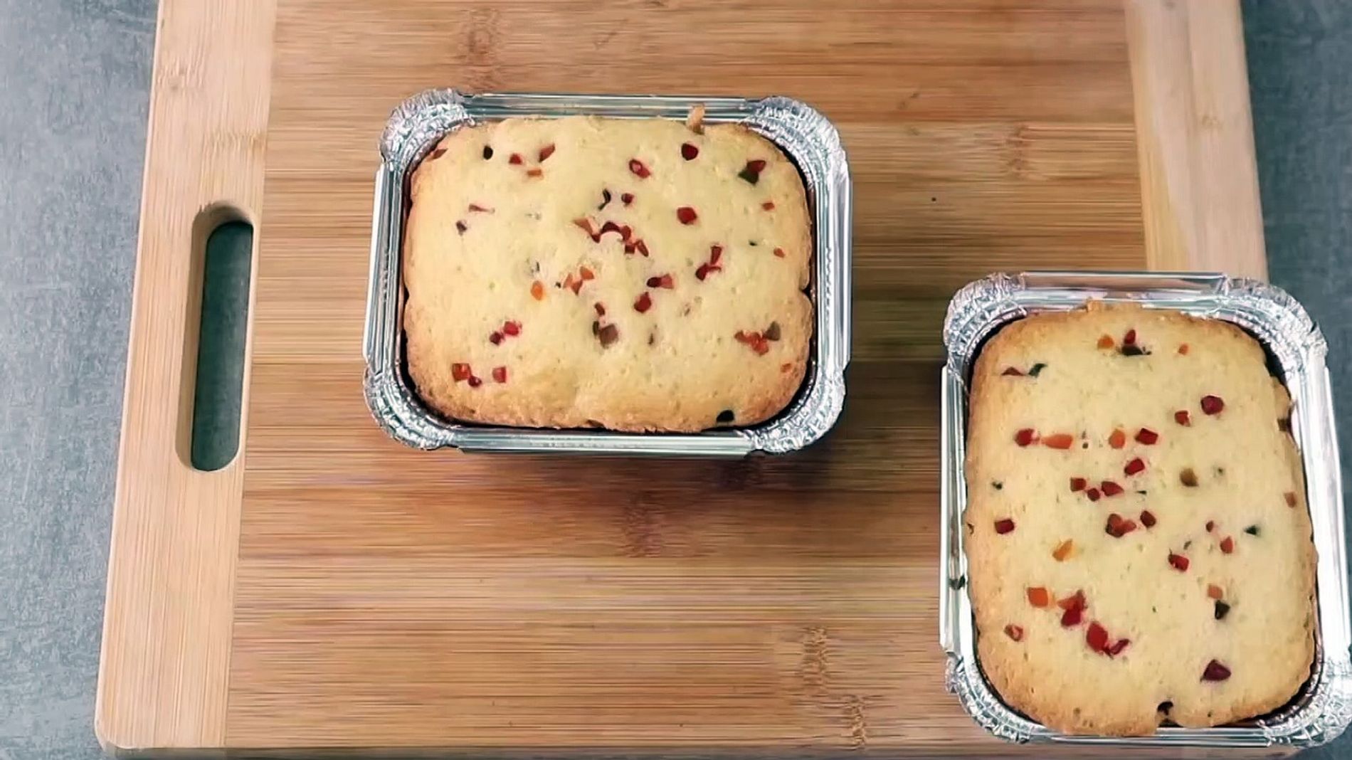 how-to-bake-a-cake-in-a-foil-pan