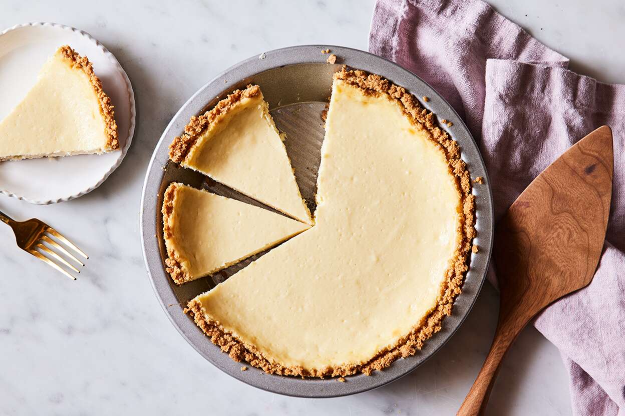 how-to-bake-a-cheesecake-with-a-pre-made-crust