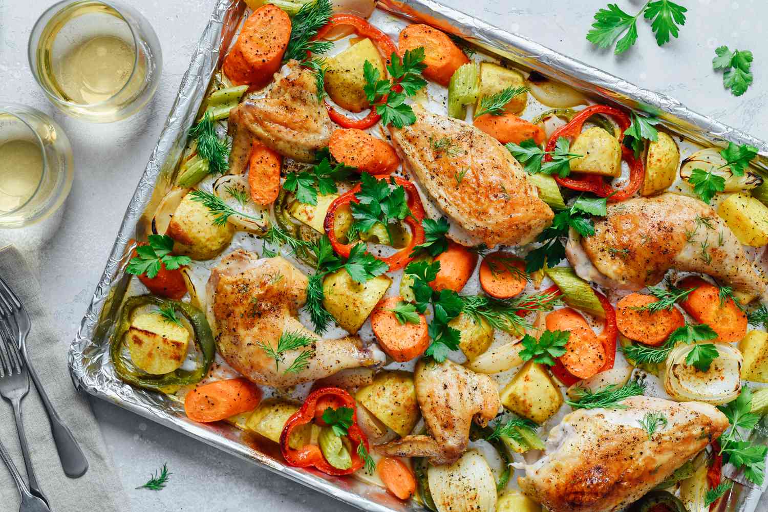 how-to-bake-a-chicken-and-vegetables