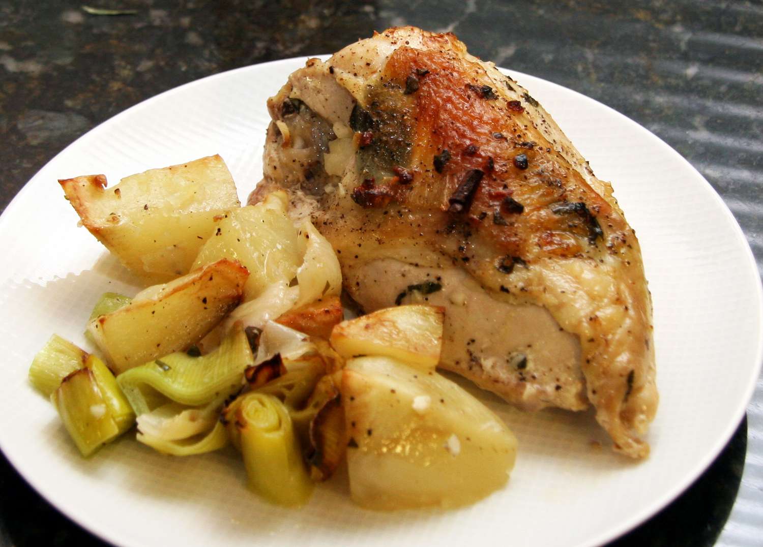how-to-bake-a-chicken-breast-and-potato