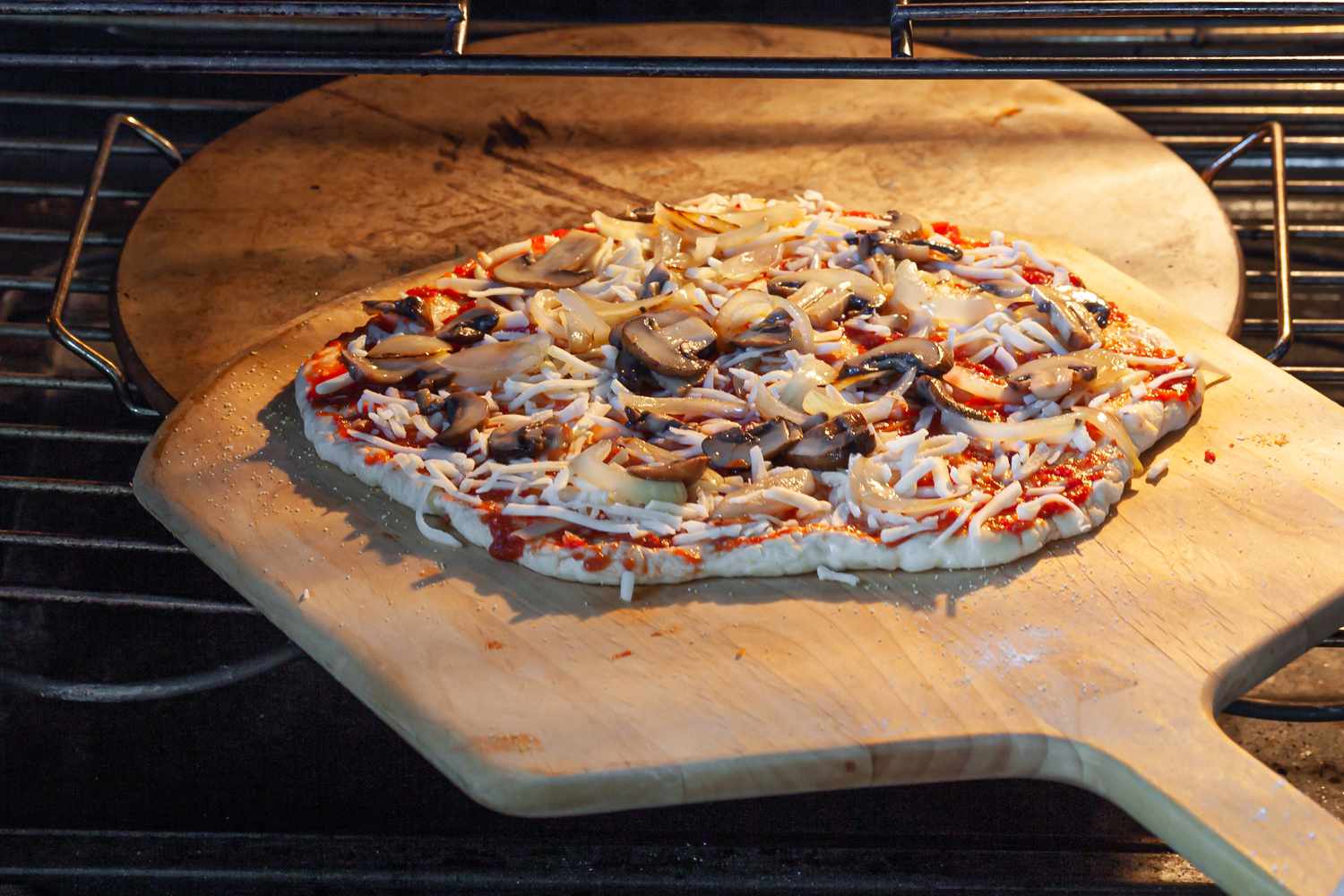 how-to-bake-a-pizza-without-a-hard-crust