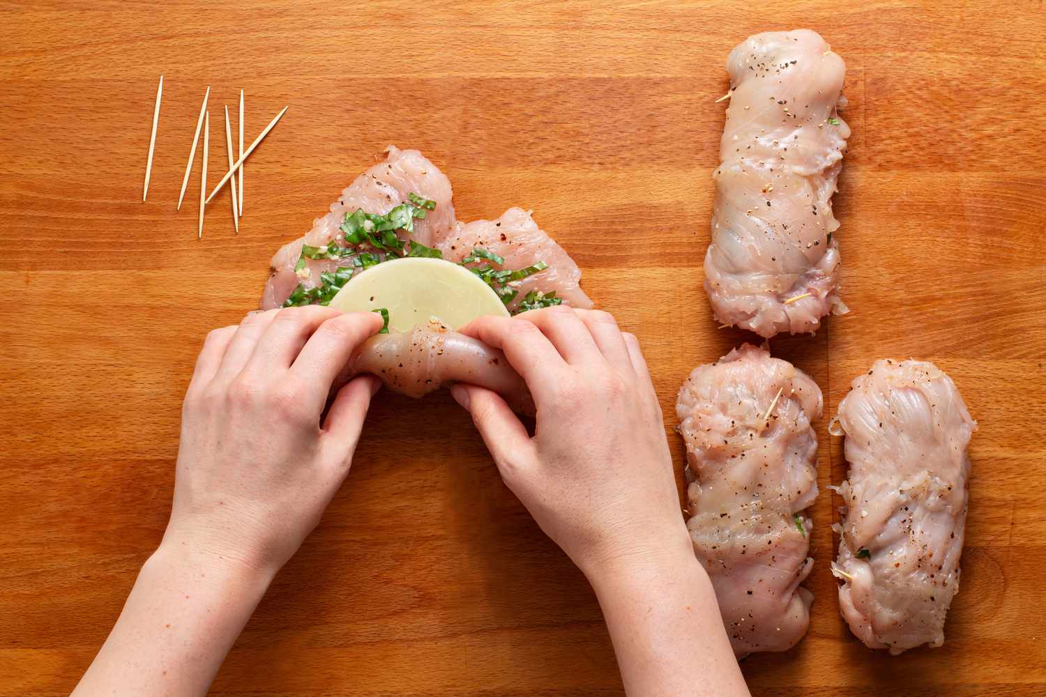 how-to-bake-a-stuffed-chicken-breast-in-the-oven