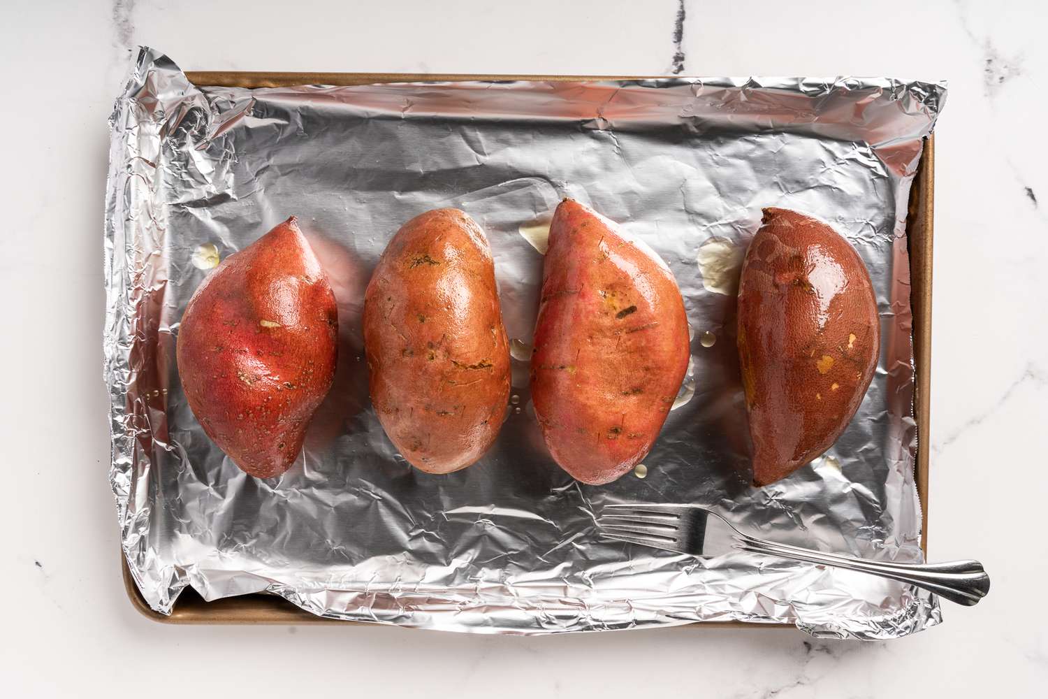 How To Bake A Sweet Potato In Foil At 350 - Recipes.net