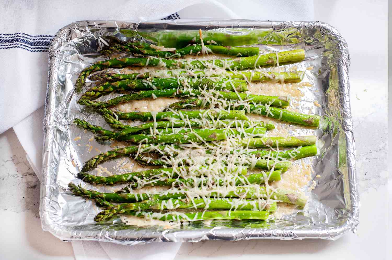 how-to-bake-asparagus-in-foil-in-the-oven