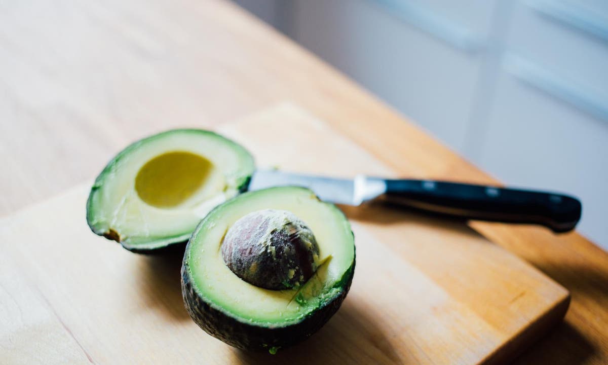 how-to-bake-avocado-pits