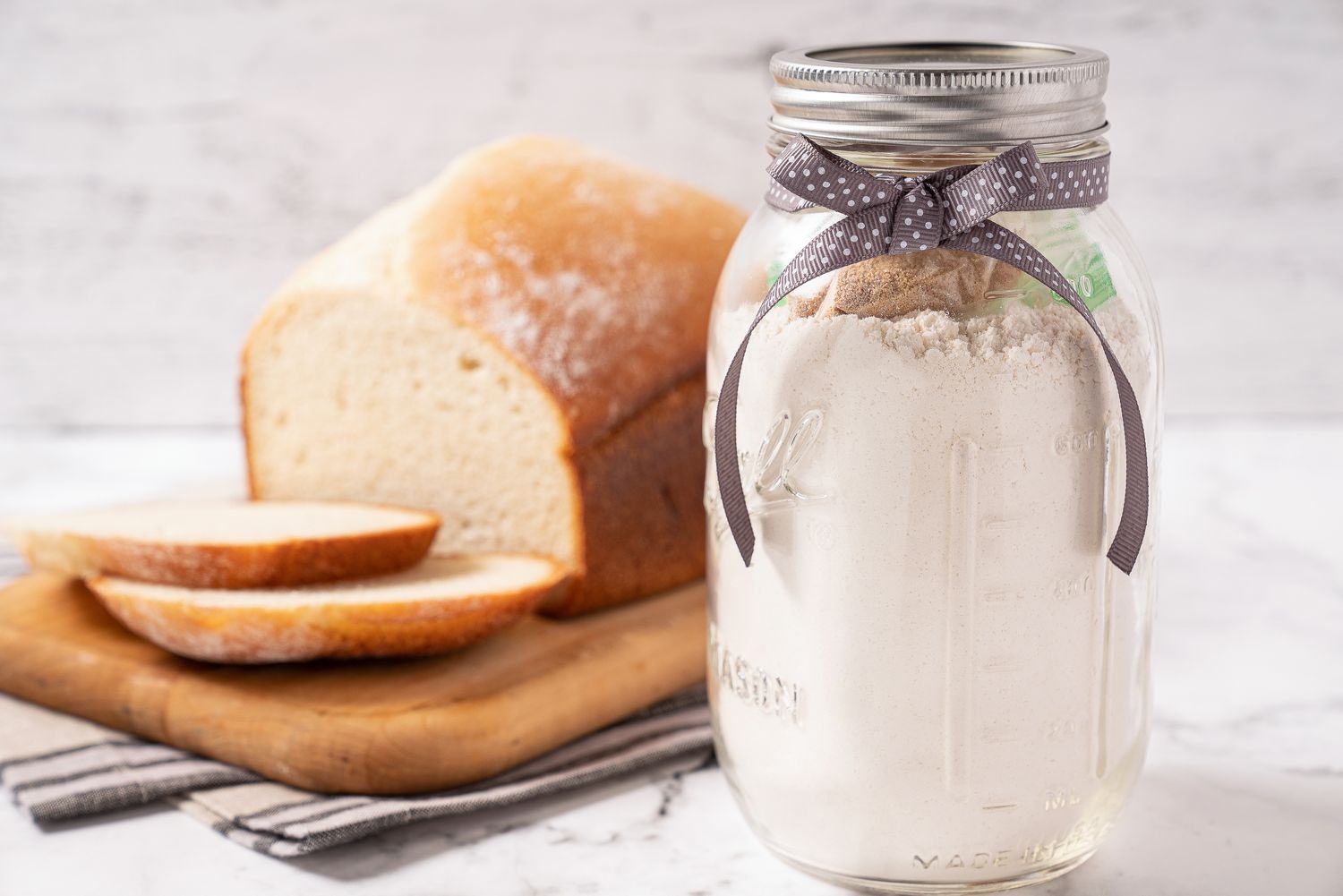 how-to-bake-bread-in-a-mason-jar