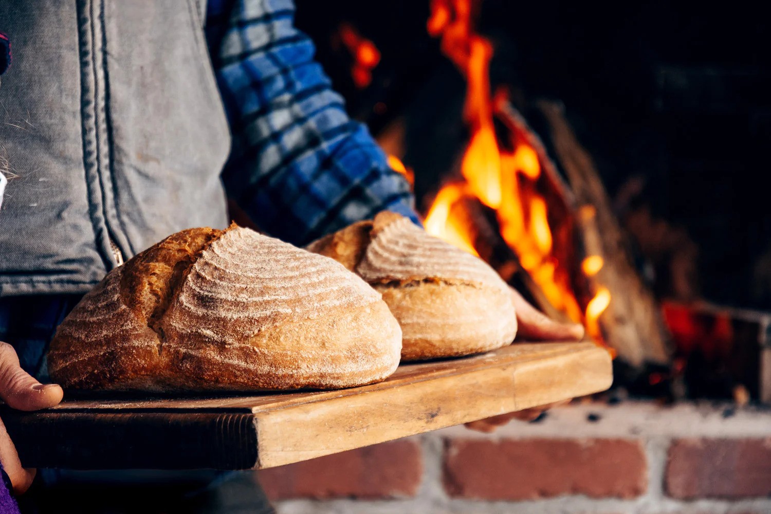 how-to-bake-bread-in-a-wood-fired-pizza-oven