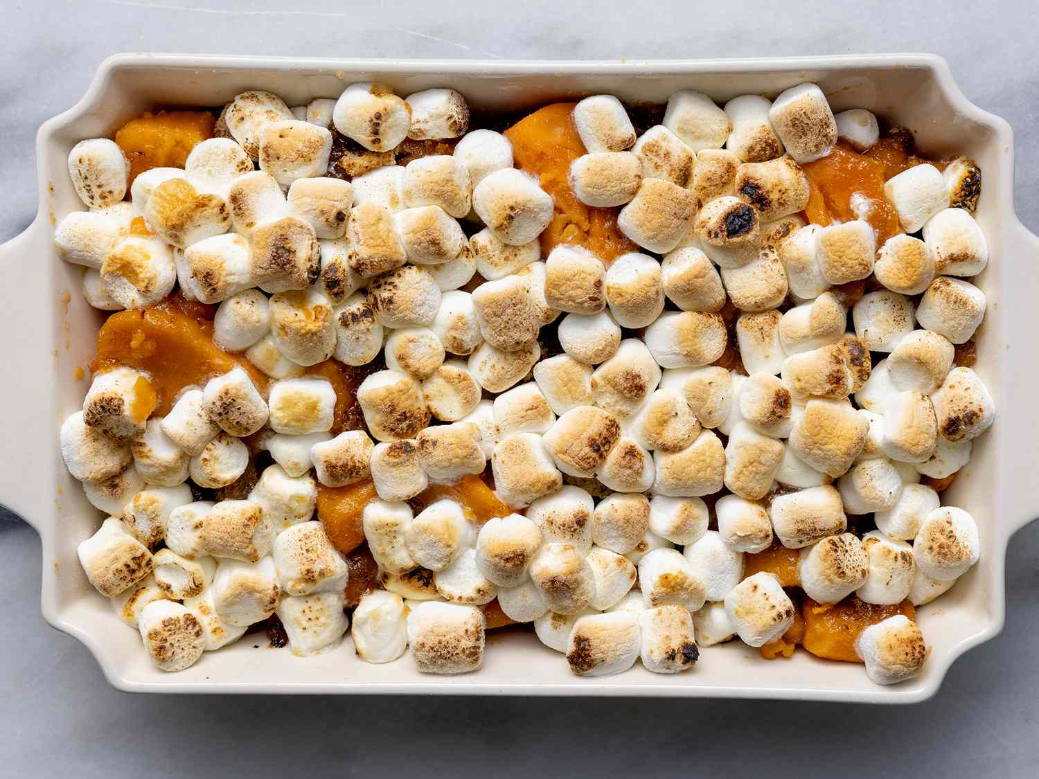 how-to-bake-canned-sweet-potatoes-with-marshmallows