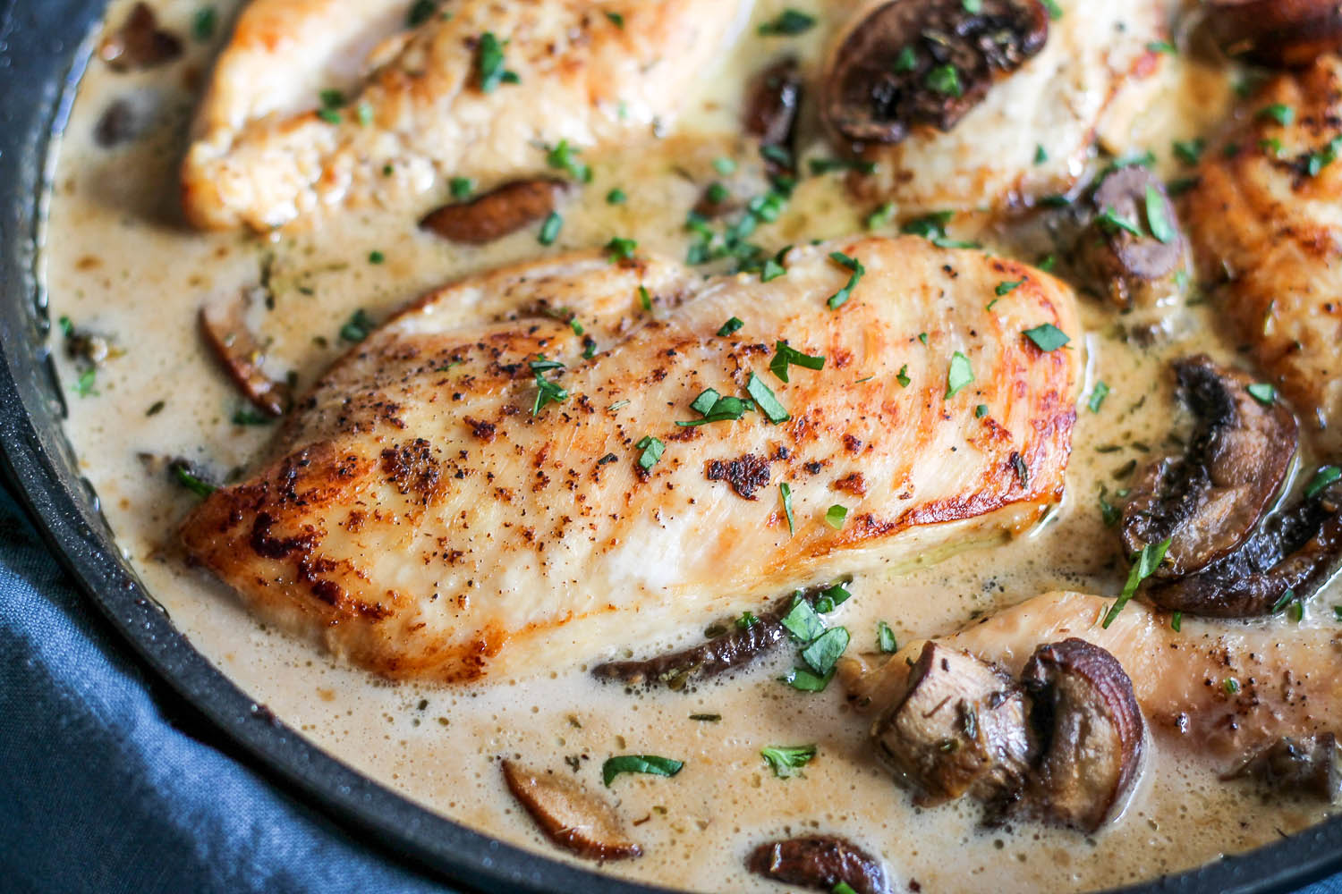 how-to-bake-chicken-in-oven-with-cream-of-mushroom-soup