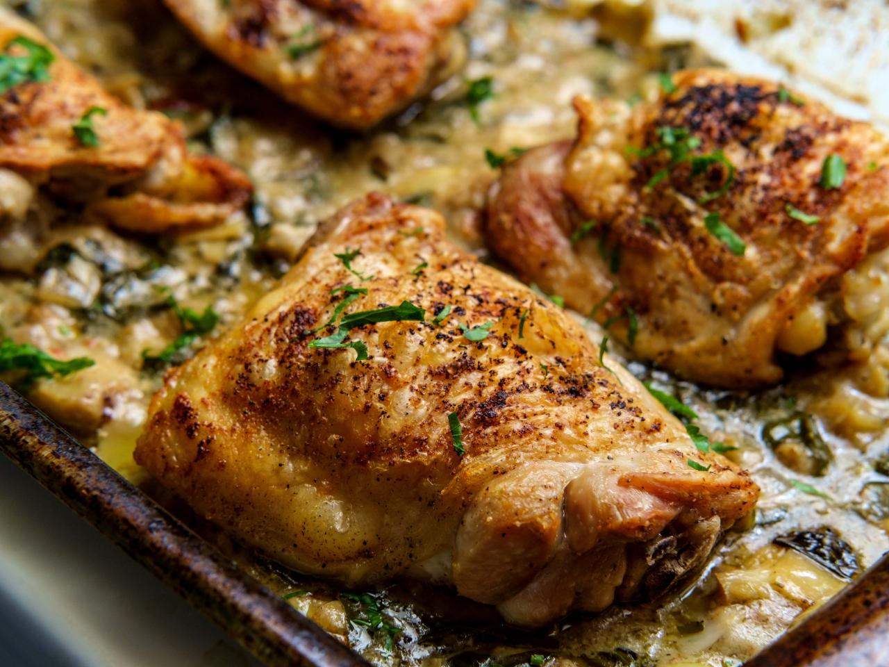 how-to-bake-chicken-thighs-with-bones