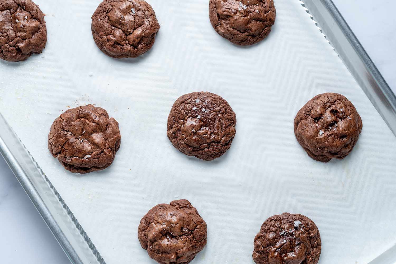how-to-bake-chocolate-chip-cookies-with-wax-paper
