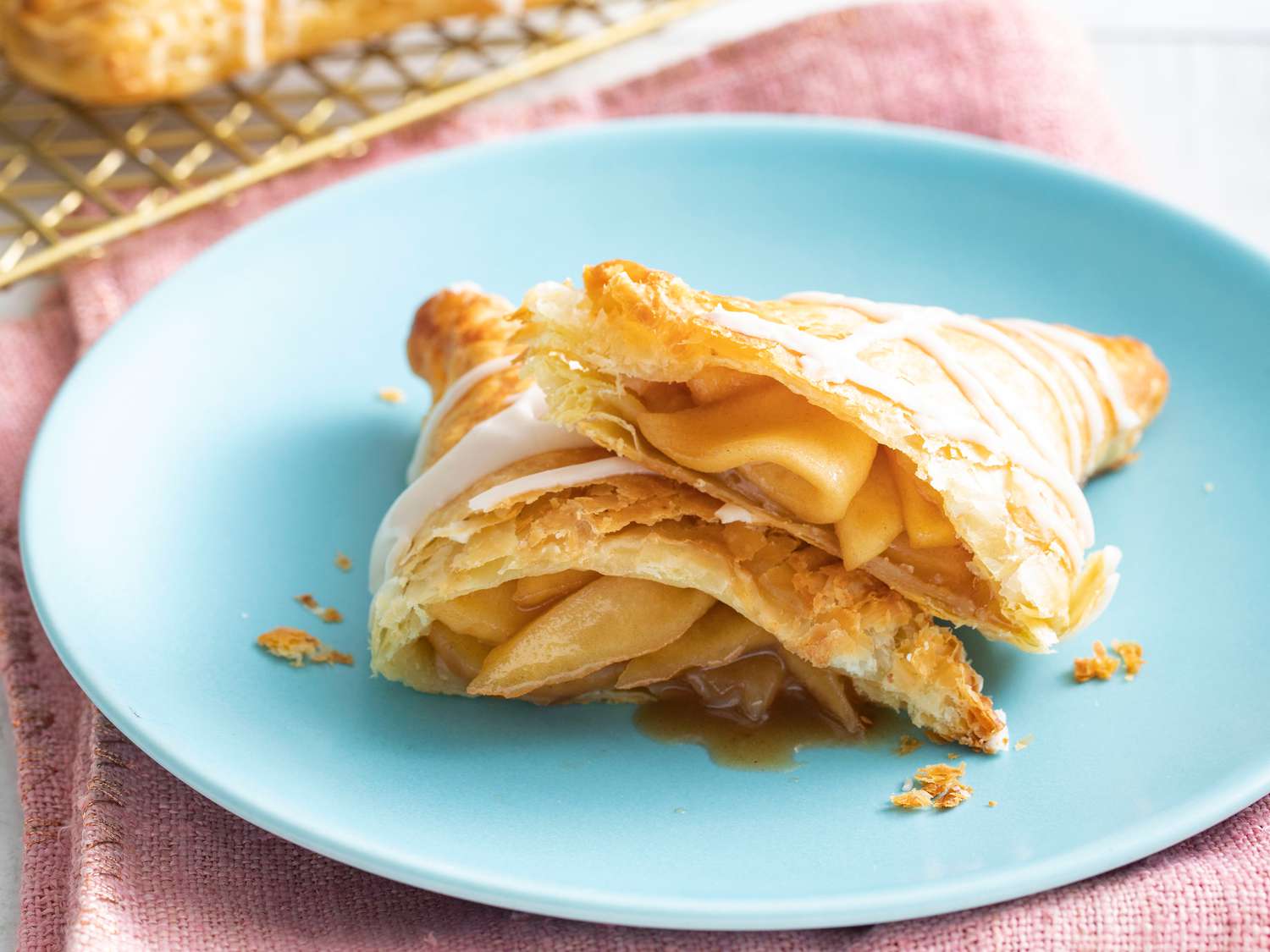 how-to-bake-frozen-apple-turnovers