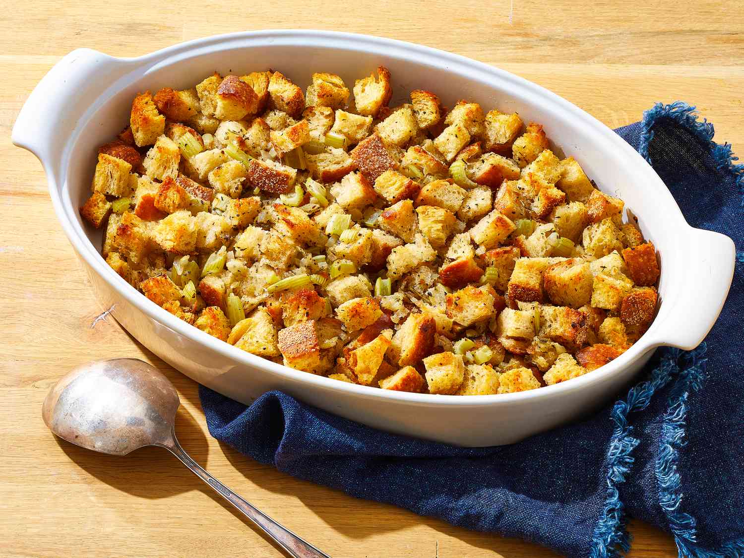 how-to-bake-homemade-stuffing