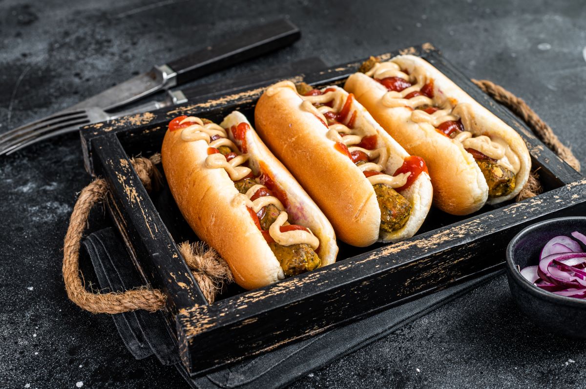 how-to-bake-hot-dogs-in-a-commercial-convection-oven