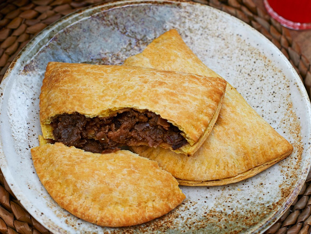 how-to-bake-jamaican-beef-patties
