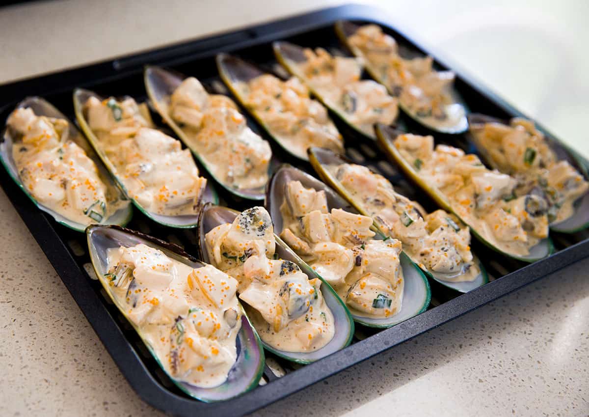 how-to-bake-mussels-in-butter