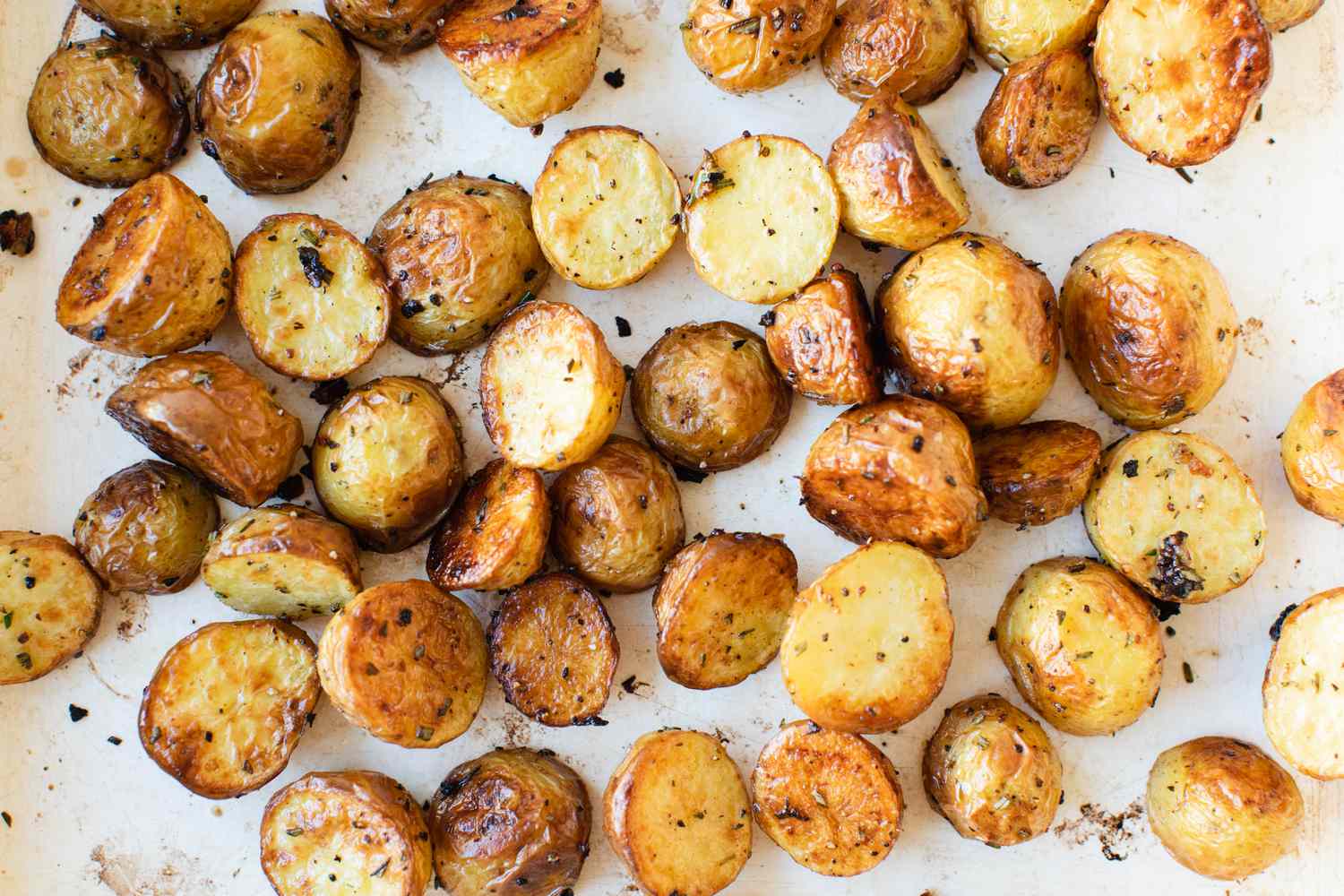 how-to-bake-new-potatoes-in-the-oven