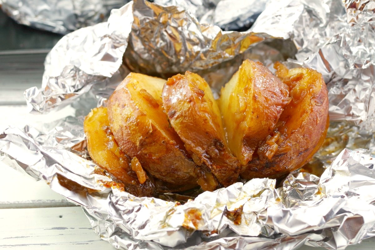 how-to-bake-onion-in-foil-in-the-oven