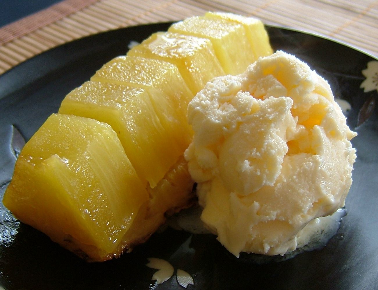 how-to-bake-pineapple-in-oven