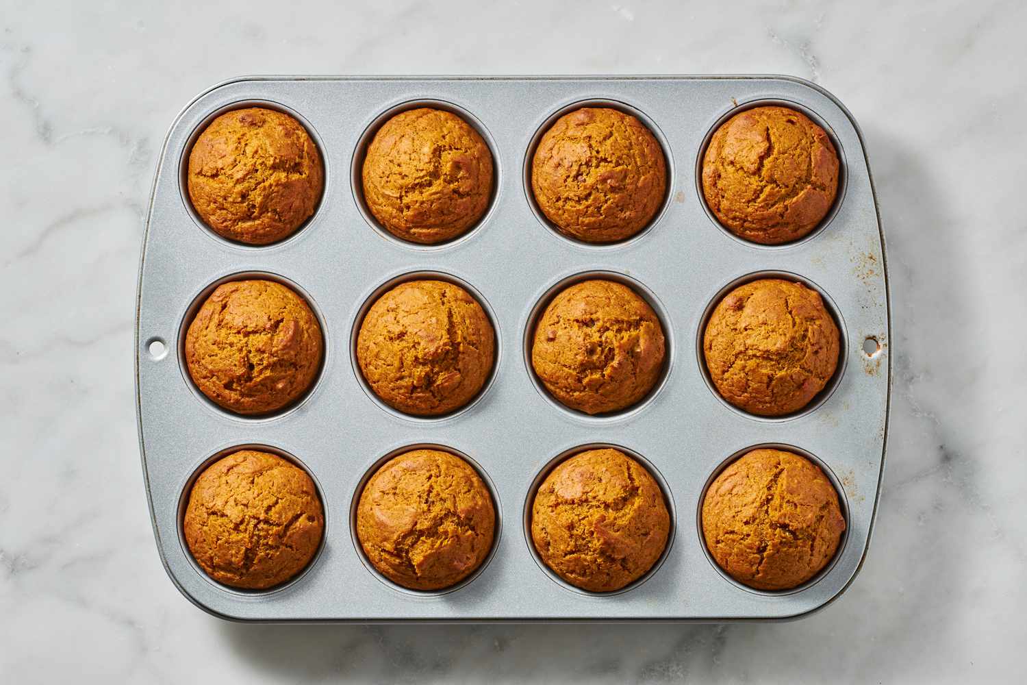 how-to-bake-pumpkin-in-muffin-pans