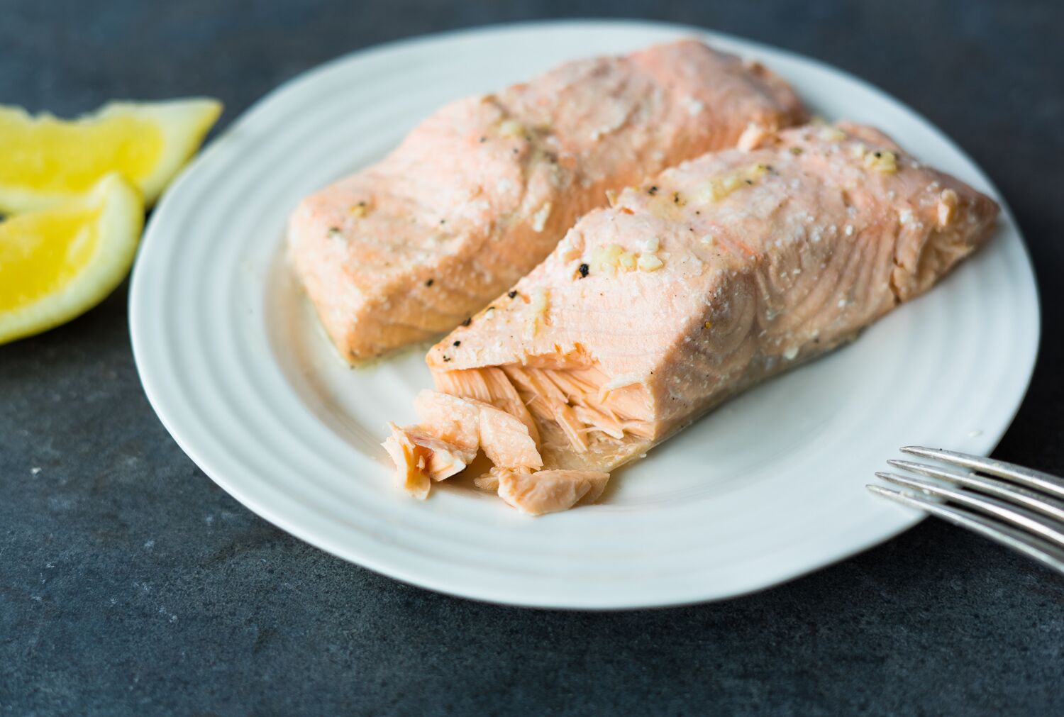 how-to-bake-salmon-fillet-in-tin-foil