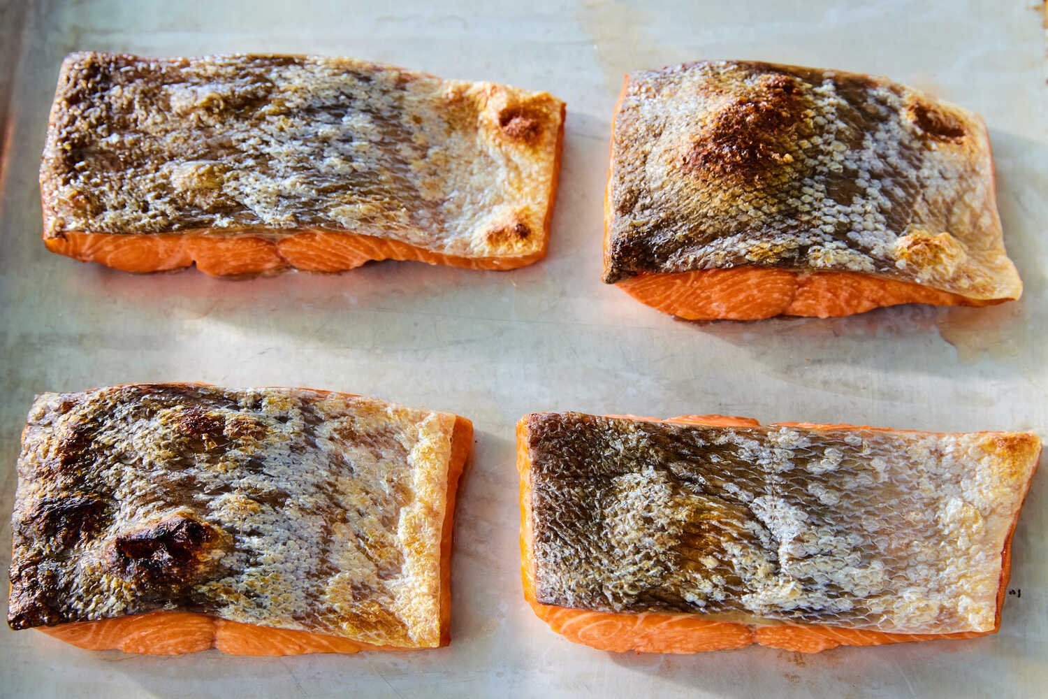 how-to-bake-salmon-fillet-with-skin