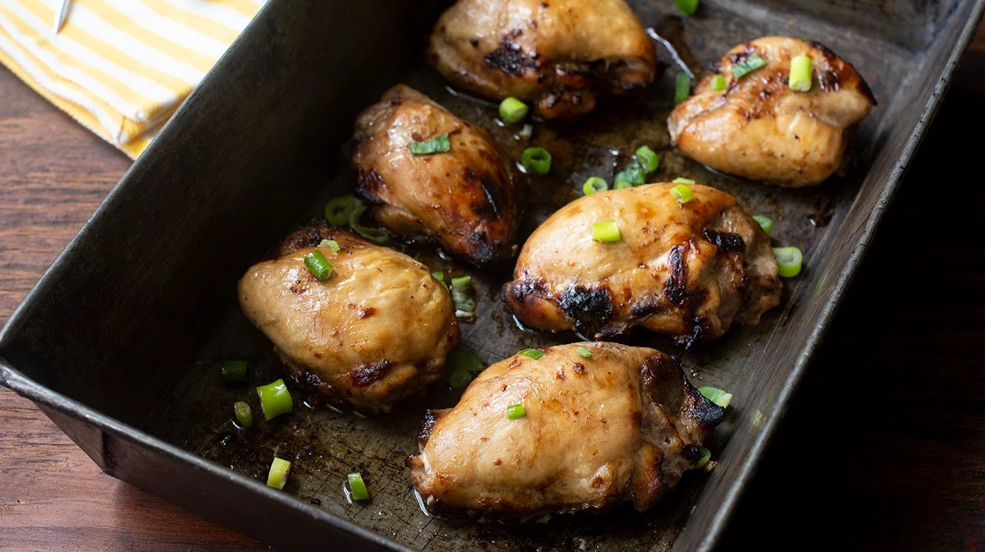 How to Bake Skinless Chicken Thighs in the Oven