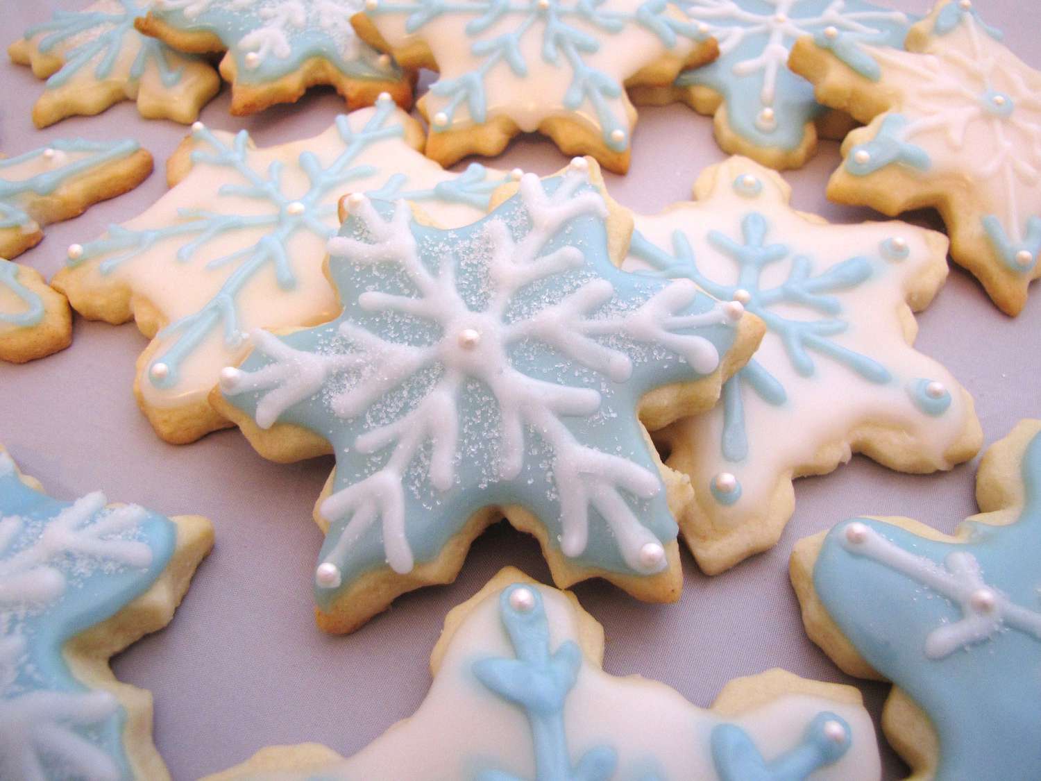 how-to-bake-sugar-cookies-into-shapes