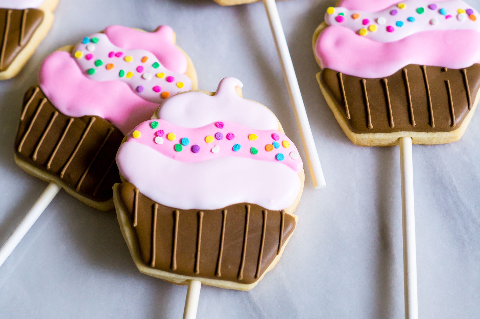 how-to-bake-sugar-cookies-on-a-stick