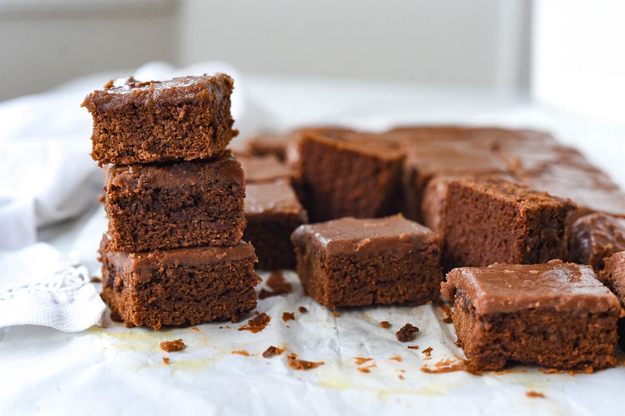 how-to-bake-sugar-on-bottom-of-brownies