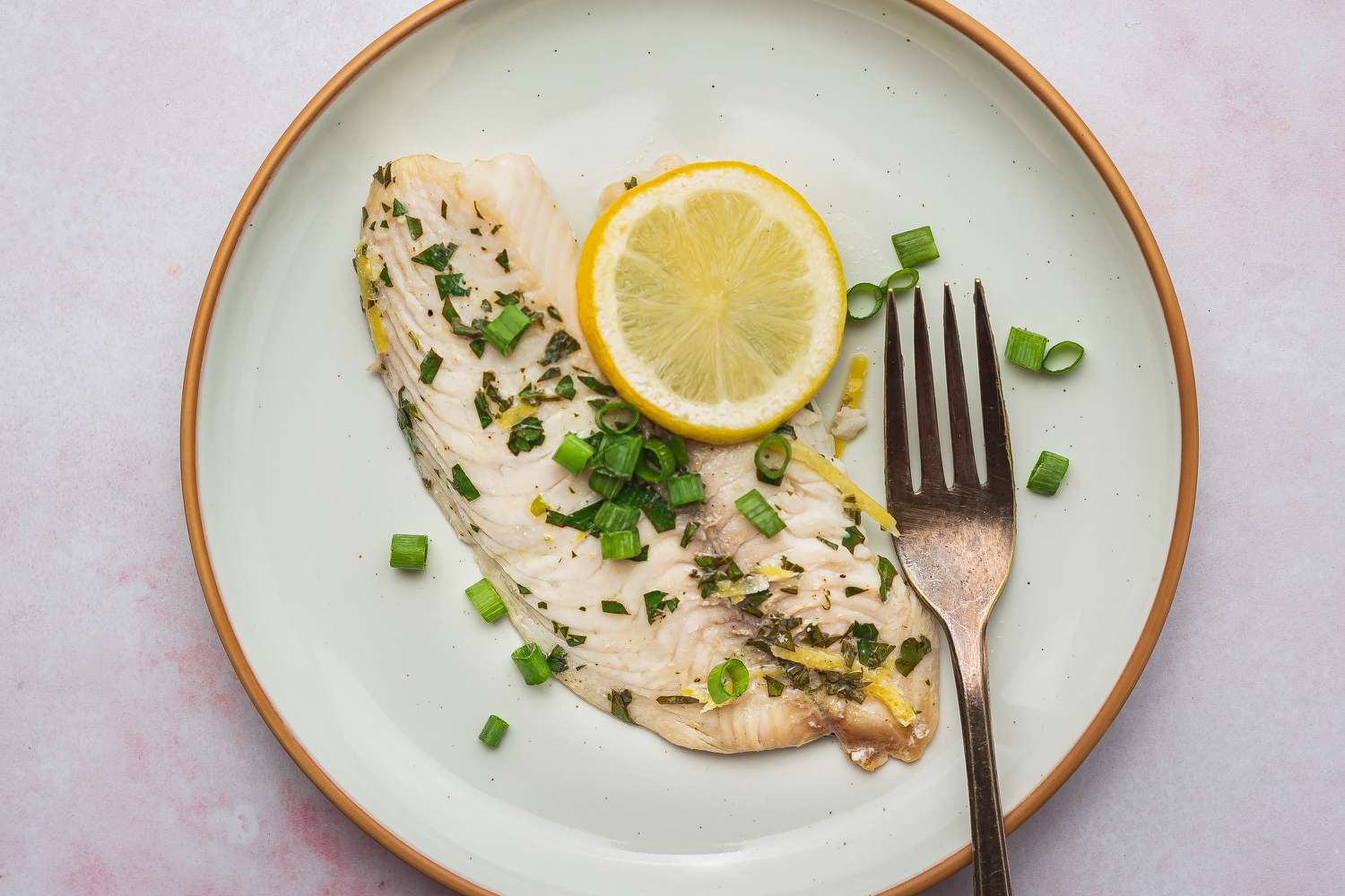 How to Bake Tilapia Fillets in the Oven Using Foil
