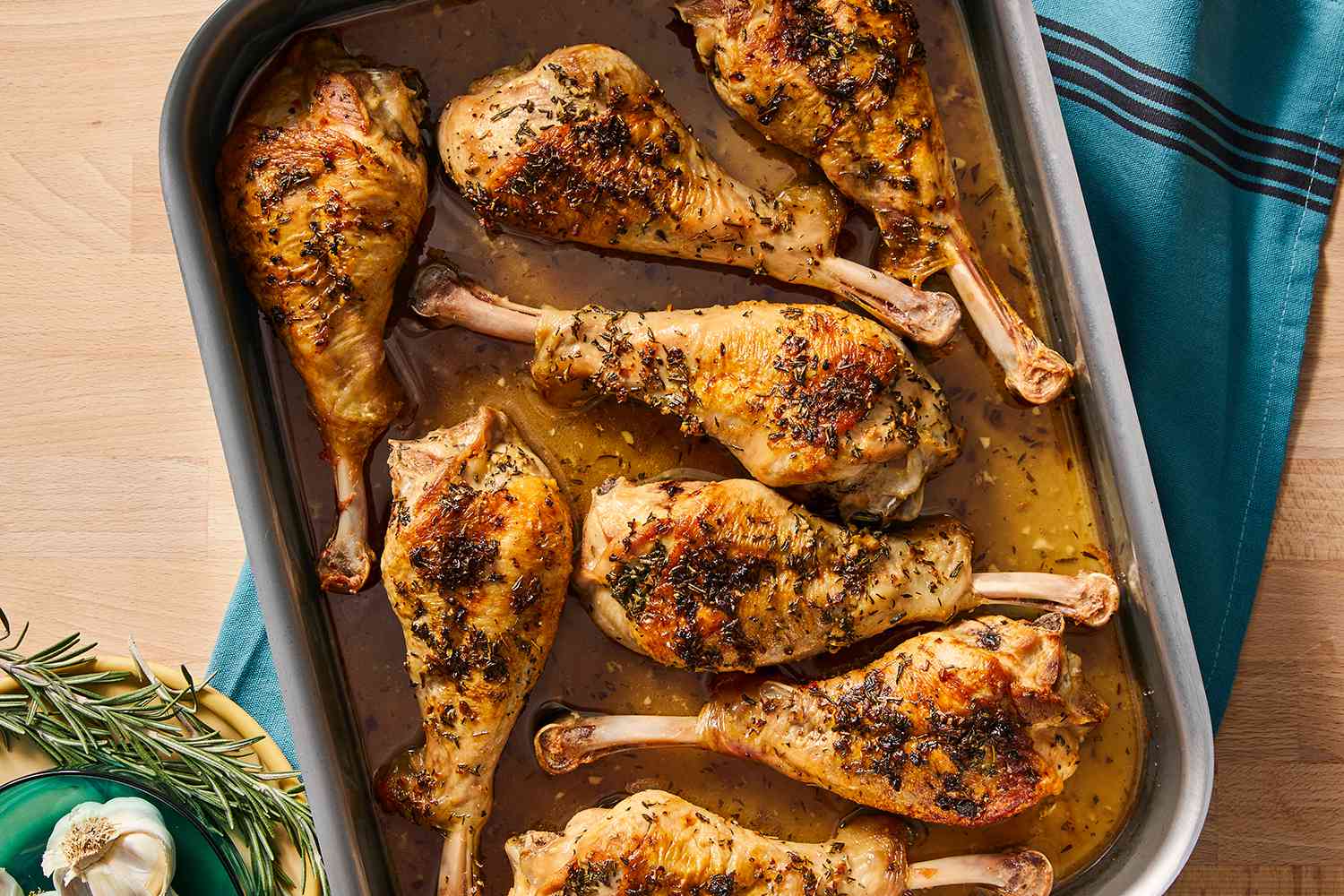 how-to-bake-turkey-drumsticks-in-a-roasting-pan