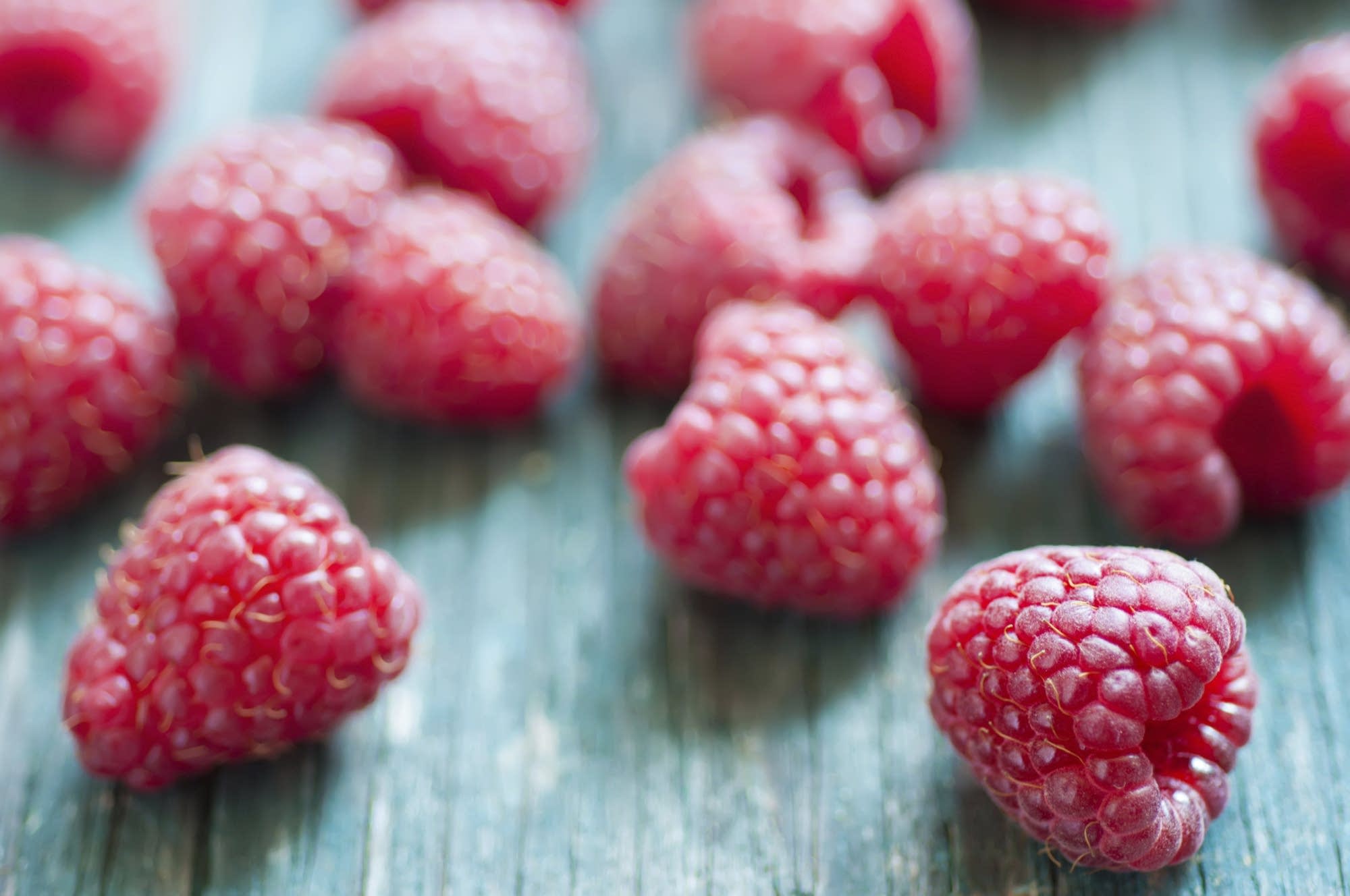 how-to-candy-raspberries