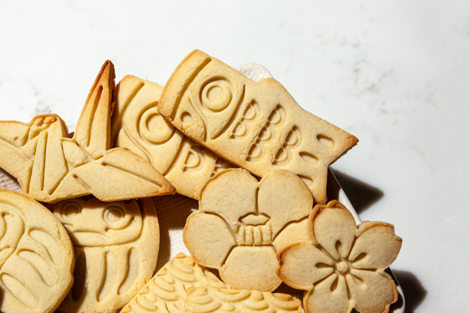 how-to-carve-cookie-molds
