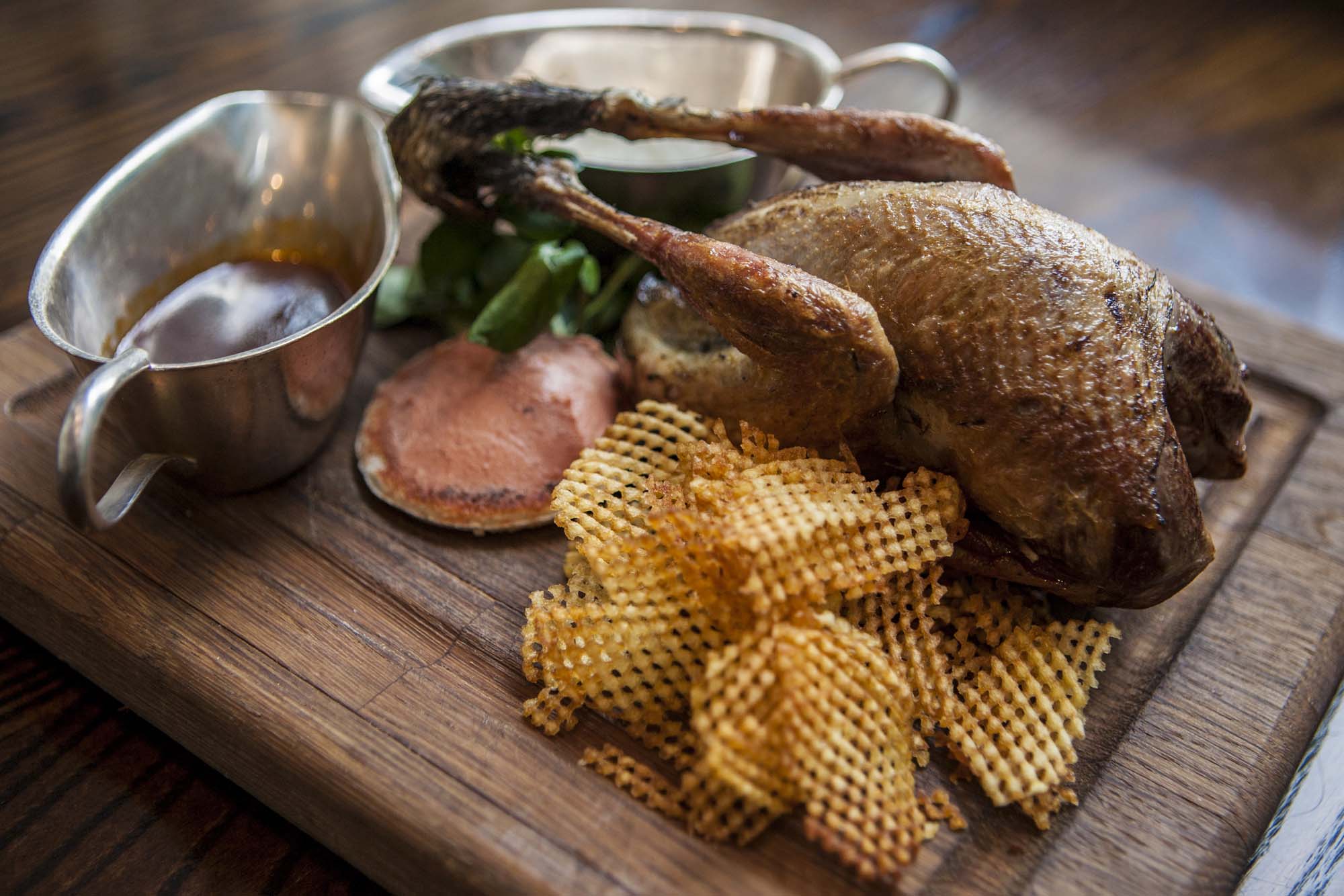 how-to-carve-roasted-grouse