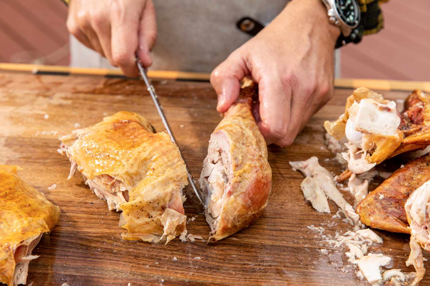 how-to-carve-turkey-thigh