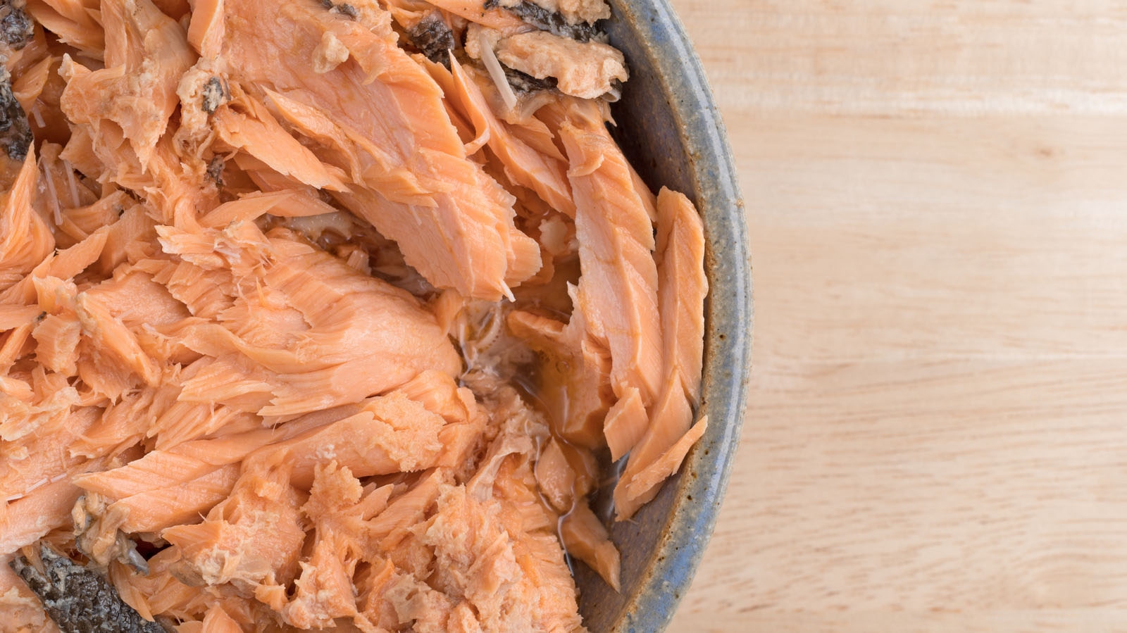 how-to-debone-canned-salmon
