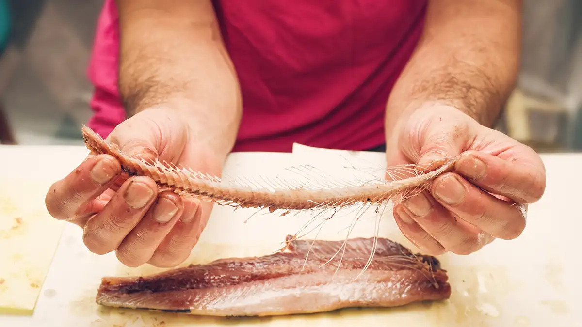 how-to-debone-herring