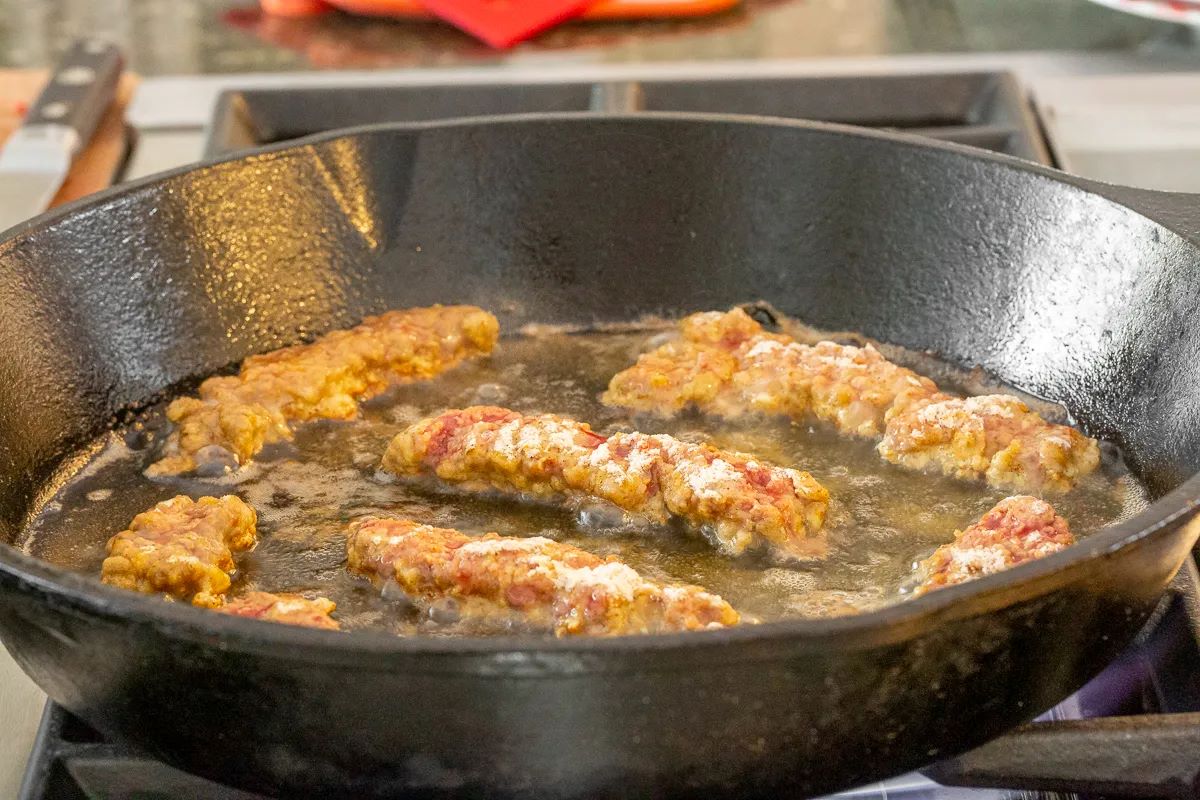 how-to-deep-fry-steak-fingers-without-batter-sticking-to-pan