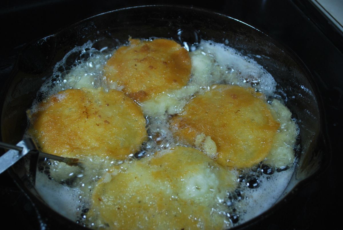 how-to-deep-fry-with-pancake-batter