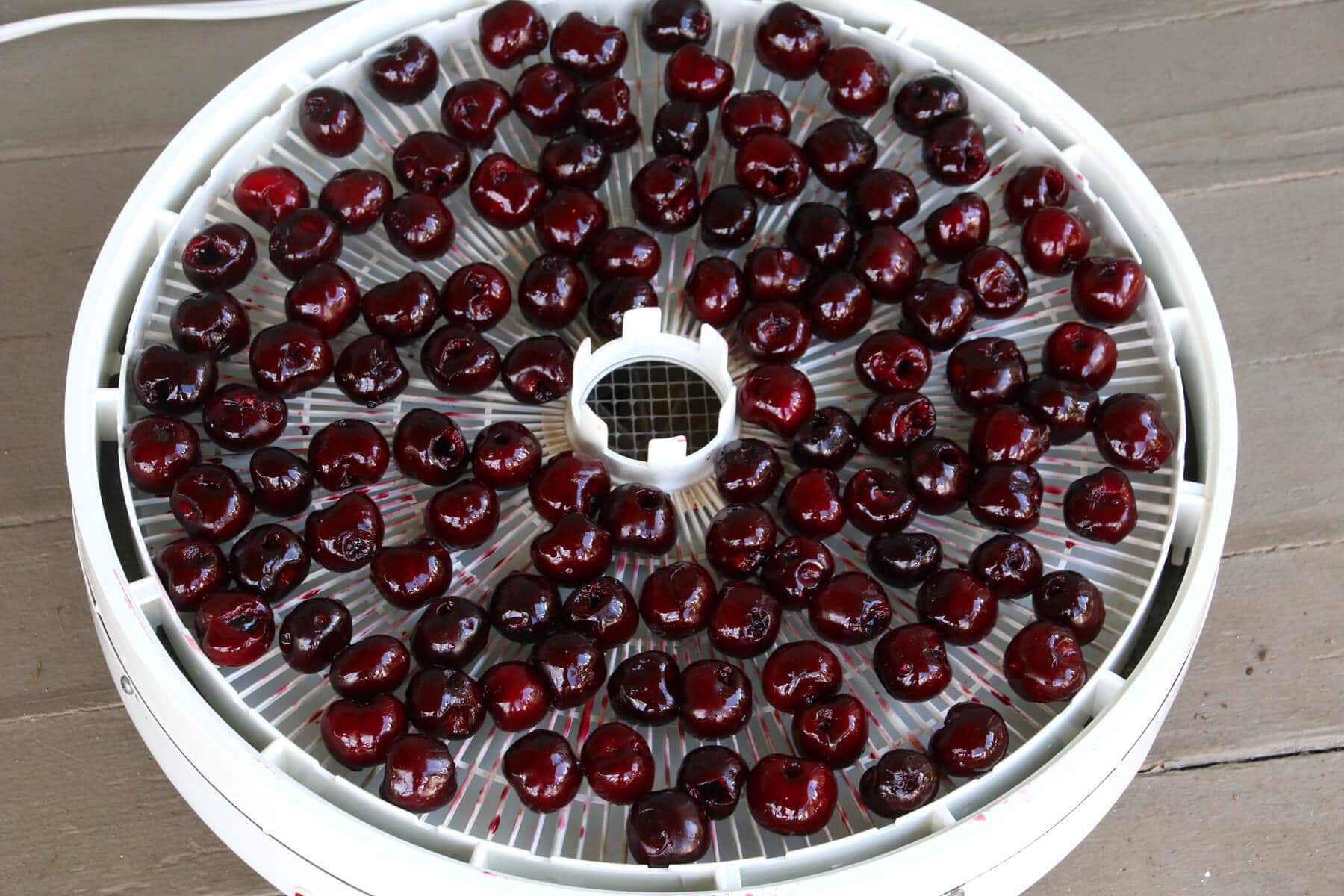 how-to-dehydrate-cherries