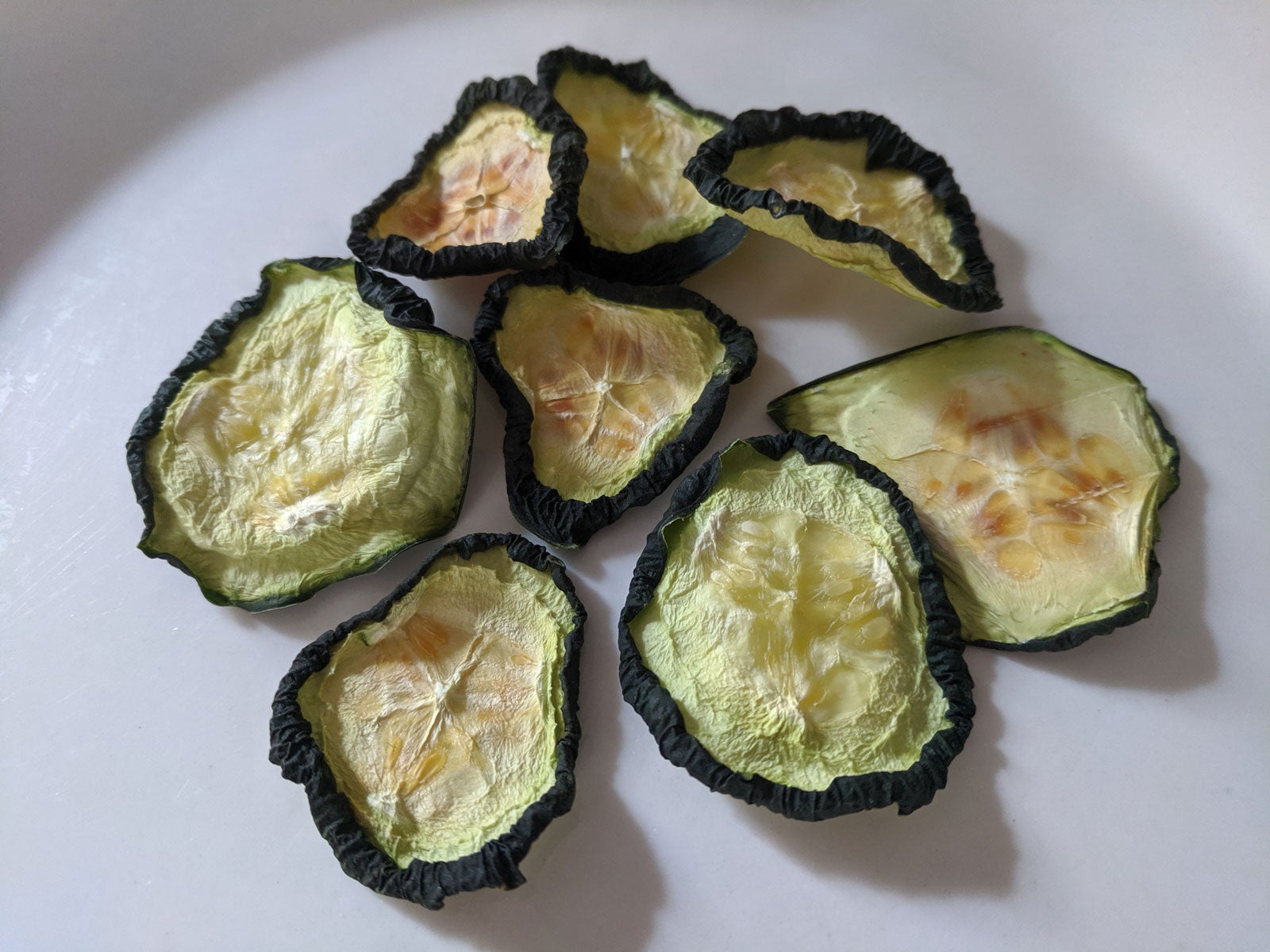 how-to-dehydrate-cucumber-slices