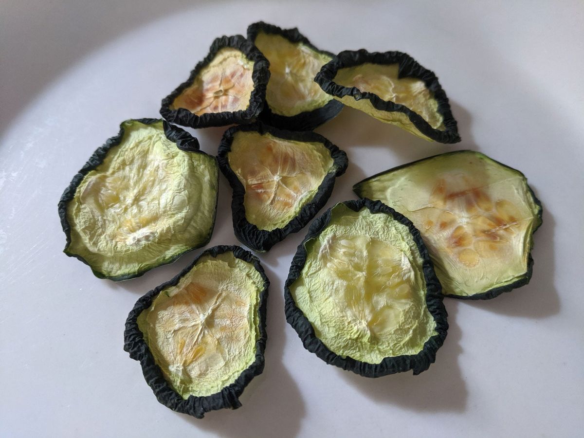 how-to-dehydrate-cucumbers-in-the-oven