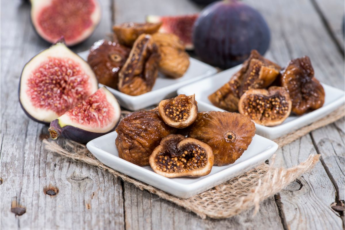 how-to-dehydrate-figs-in-dehydrator