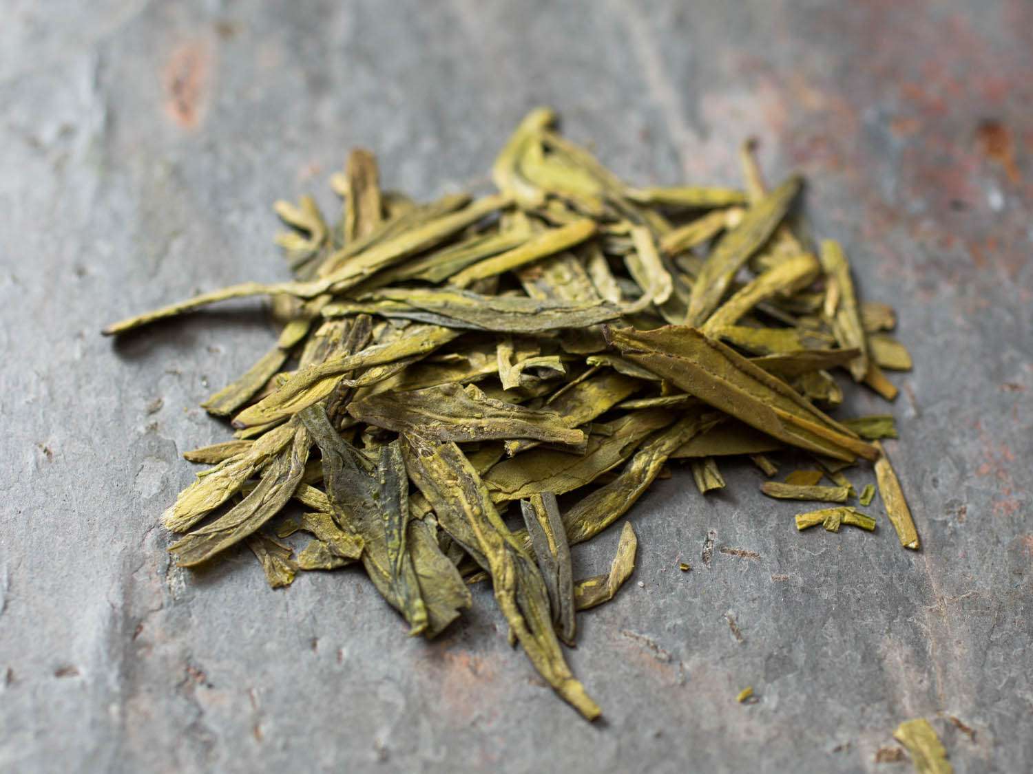 how-to-dehydrate-tea-leaves