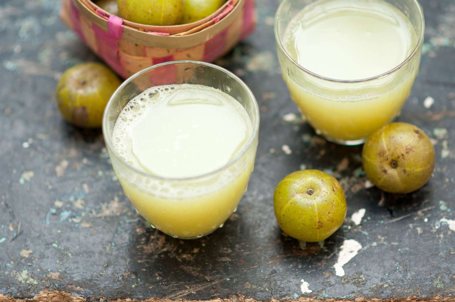 how-to-drink-amla-juice-for-hair-growth