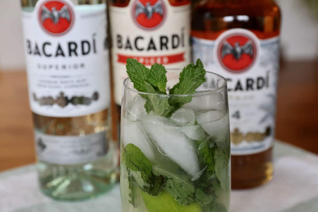 how-to-drink-bacardi-limon-with-water
