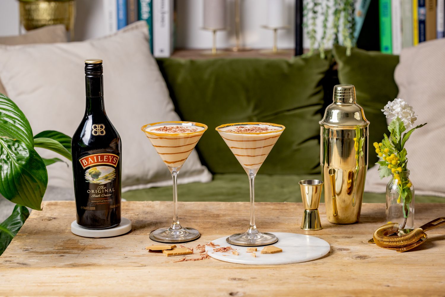 how-to-drink-baileys-salted-caramel