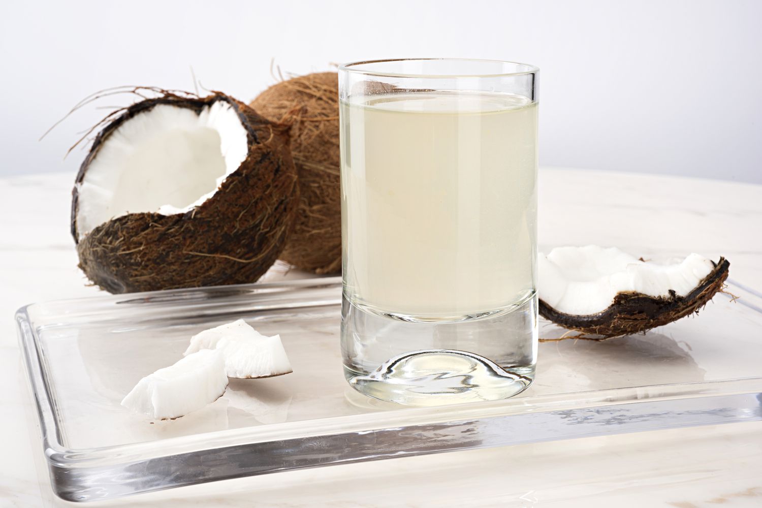 how-to-drink-canned-coconut-milk