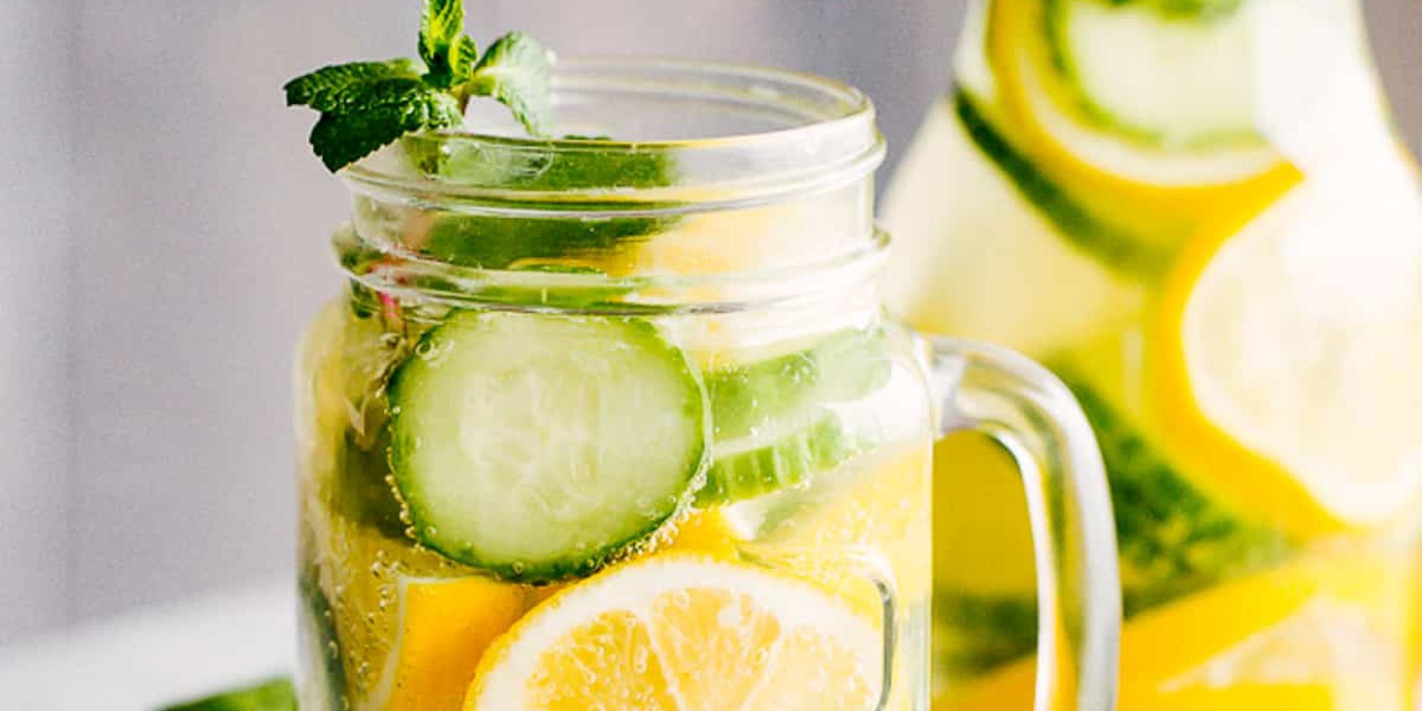 how-to-drink-cucumber-detox-water